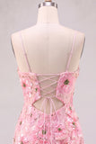 Vestito rosa a V, a fiori, corto aderente e all'inizio a casa, con pizzo e schiena