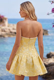 Abito corto di ritorno a casa giallo floreale Jacquard Short con decorazioni di perle