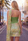 Vestito di Homecoming con corsetto verde bodycon corsetto a cuore, paillettes, con sciarpa al collo