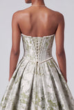 Abito da cerimonia corsetto verde salvia  Jacquard senza spalline con perle