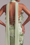 Abito da cerimonia lungo senza spalline con volant e sirena verde con paillettes
