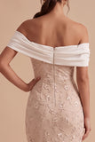 Abito da invito da invito maxi a ricamo floreale bianco e rosa con ricamo floreale