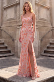 Abito da cerimonia rosa con spalline rosa con scollo quadrato e spacco