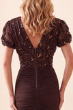 Abito elegante lungo in chiffon con scollo a V marrone marrone e maniche corte