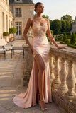 Corsetto con appliquetia di champagne e abito da cerimonia lungo con fessura