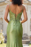 Abito da cerimonia sirena verde con fessura