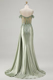 Corsetto da cerimonia a paillettes sirena verde chiaro con spalle fredde e vestito da cerimonia lungo con fessura