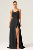 Borgogna A Line Spaghetti Straps Backless Satin Abito da damigella d'onore lungo con fessura