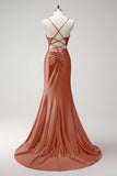 Sparkly Fucsia Mermaid Spaghetti Straps Corsetto in rilievo Satin Long Abito da cerimonia con fessura