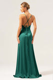 Borgogna A Line Spaghetti Straps Backless Satin Abito da damigella d'onore lungo con fessura