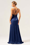 Borgogna A Line Spaghetti Straps Backless Satin Abito da damigella d'onore lungo con fessura