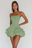 Bianco senza spalline A Line Tiered Matte Satin Graduation Dress