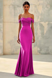 Abito lungo formale in chiffon viola con spalla a sirena