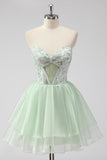 Una linea senza spalline corsetto verde chiaro corto Homecoming Dress