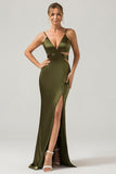 Olive Guaina Spaghetti Straps Cut Out Abito lungo da damigella d'onore con fessura