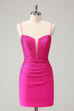 Fucsia Aderente Spaghetti Straps Increspato Abito corto Da Laurea con perline