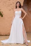 Elegante A Line senza spalline pieghettato Sweep treno abito da sposa bianco con fessura