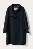 Cappotto lungo oversize in lana marrone con colletto asimmetrico