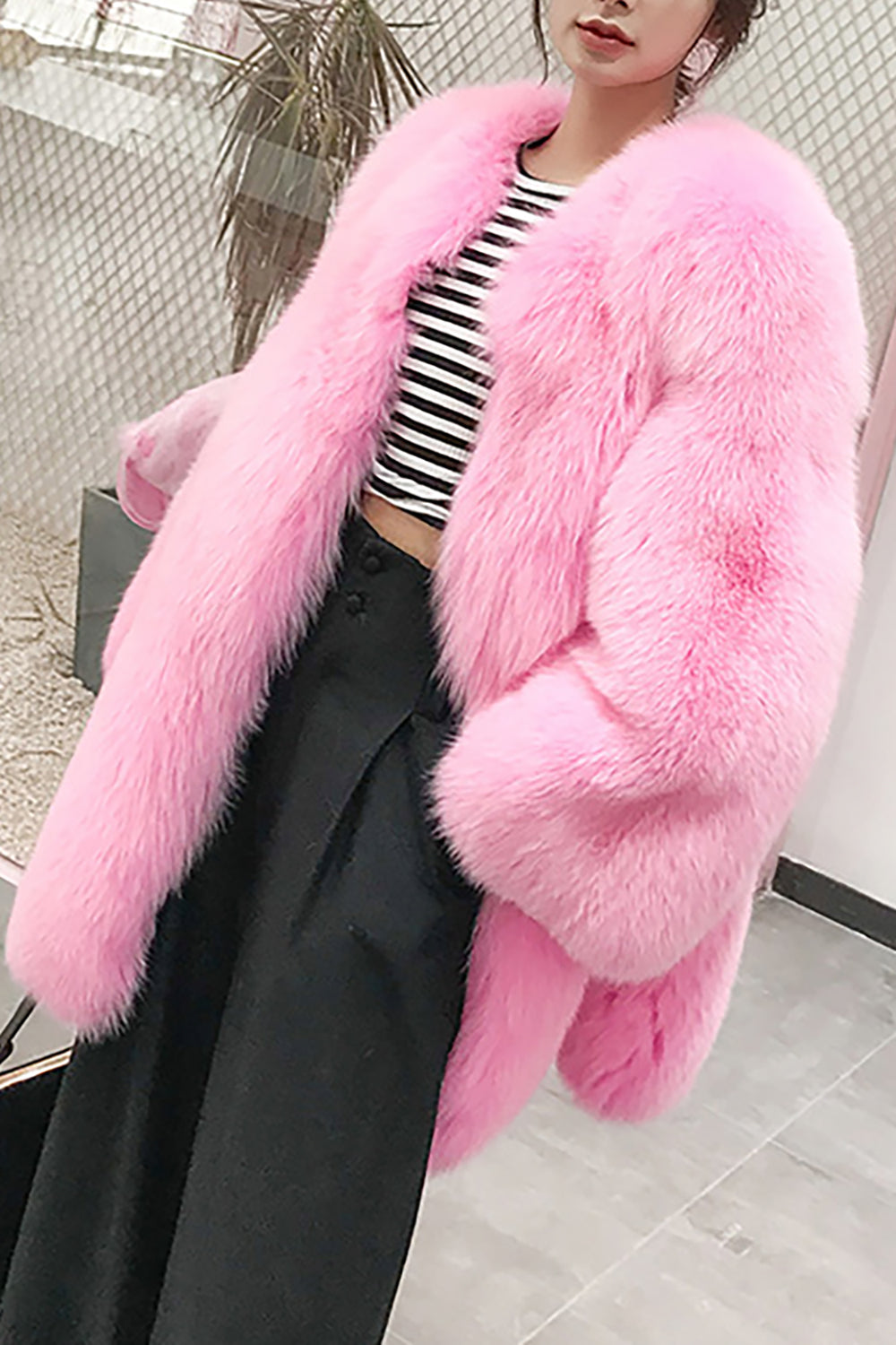 Cappotto da donna in pelliccia sintetica oversize rosa caldo con risvolto a scialle