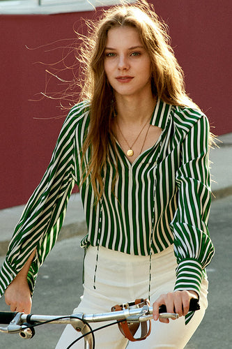 Blusa di seta da donna a righe verdi e bianche