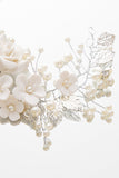 Fascia perla White Flowers