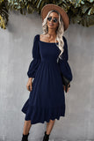 Abito casual midi a maniche lunghe con scollo quadrato arancione