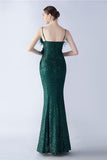 Abito formale con paillettes con spalline a spaghetti nere con piume