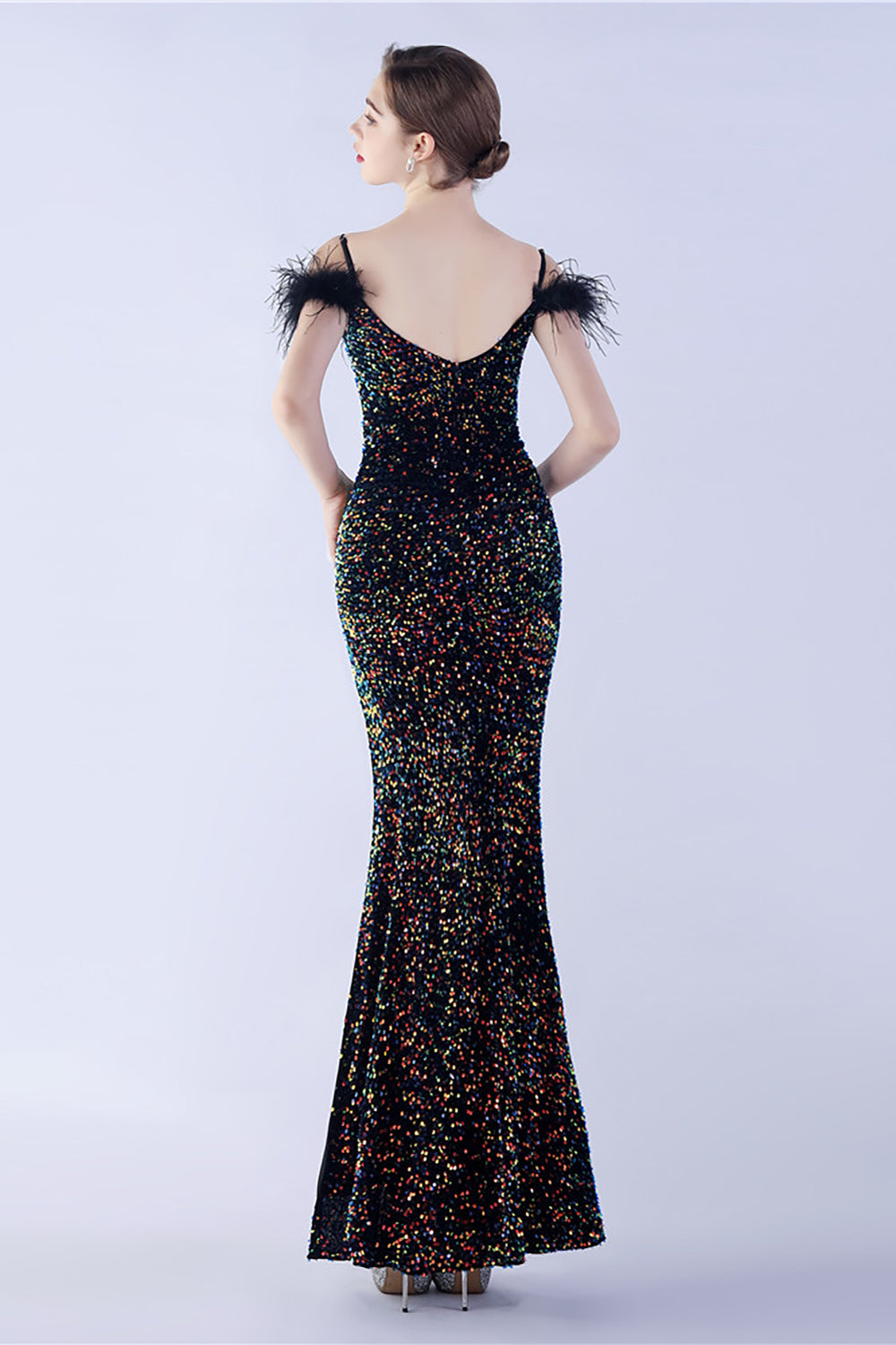 Sirena Spaghetti Straps Paillettes Abito da sera formale con piume