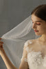 Carica l&#39;immagine nel visualizzatore di Gallery, Velo da sposa di media lunghezza con perline bianche fatte a mano