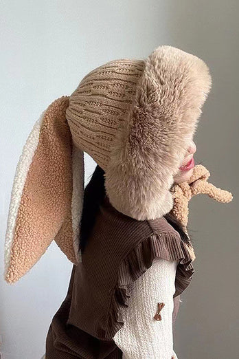 Cappello a maglia di coniglio nero