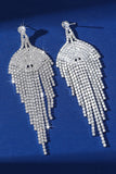 Orecchini pendenti con nappa in argento glitterato