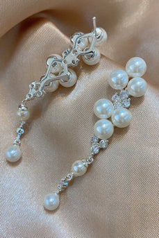 Orecchini di perline di perle bianche