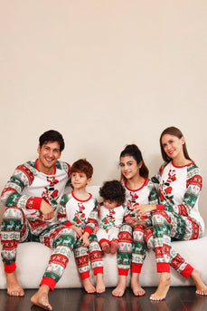 Set pigiama albero di Natale per famiglie rosso verde
