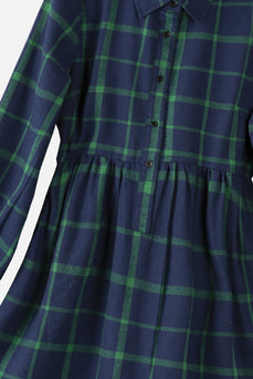 Abiti scozzesi verde scuro e t-shirt a maniche lunghe Outfit coordinati per la famiglia