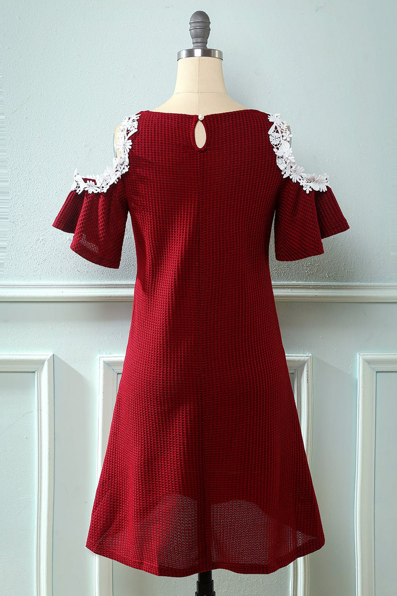 Carica l&#39;immagine nel visualizzatore di Gallery, Abito in maglia rosso scuro fuori dalla spalla con applicazioni