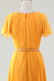 A-Line girocollo plissettato giallo madre di abito da sposa con maniche corte