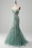 Mermaid Lace-Up Back Abito da ballo verde chiaro con applicazioni