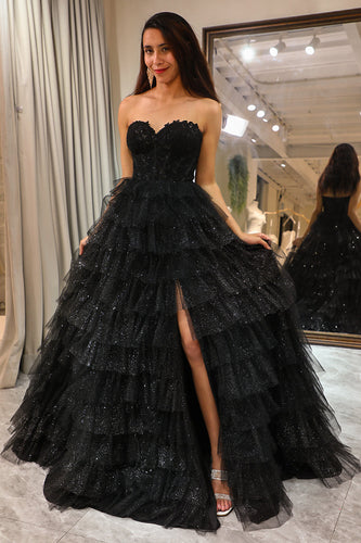 Trendy A Line Sweetheart nero Corsetto Prom Dress con volant