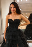 Trendy A Line Sweetheart nero Corsetto Prom Dress con volant