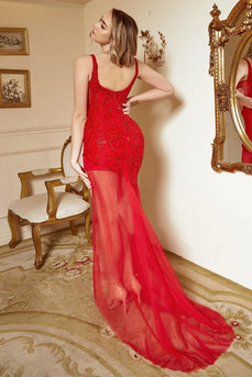 Asimmetrico alto basso scollo a V rosso Plus Size Prom Dress con ricamo