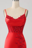 Satin Sirena in rilievo rosso Prom Dress con fessura