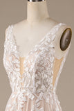 Champagne Scollo a V Senza Schienale Tulle Abito Da Sposa Con Pizzo