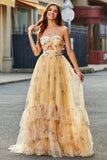 Giallo A-Line Halter plissettato Tulle Tiered Long Prom Dress con ricamo