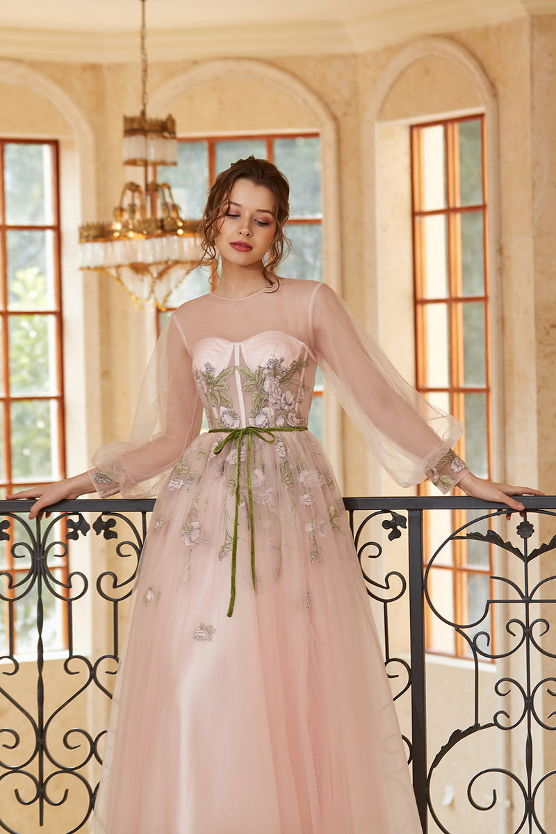 Carica l&#39;immagine nel visualizzatore di Gallery, A Line Jewel Light Nude Tea Length Prom Dress con maniche lunghe
