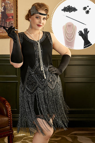 Frange nere 1920s Plus Size Gatsby Dress con set di accessori anni '20