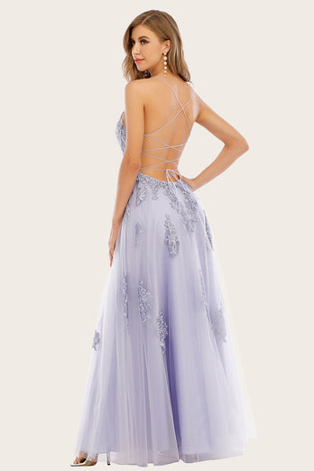 Abito da ballo lungo in tulle lavanda con pizzo