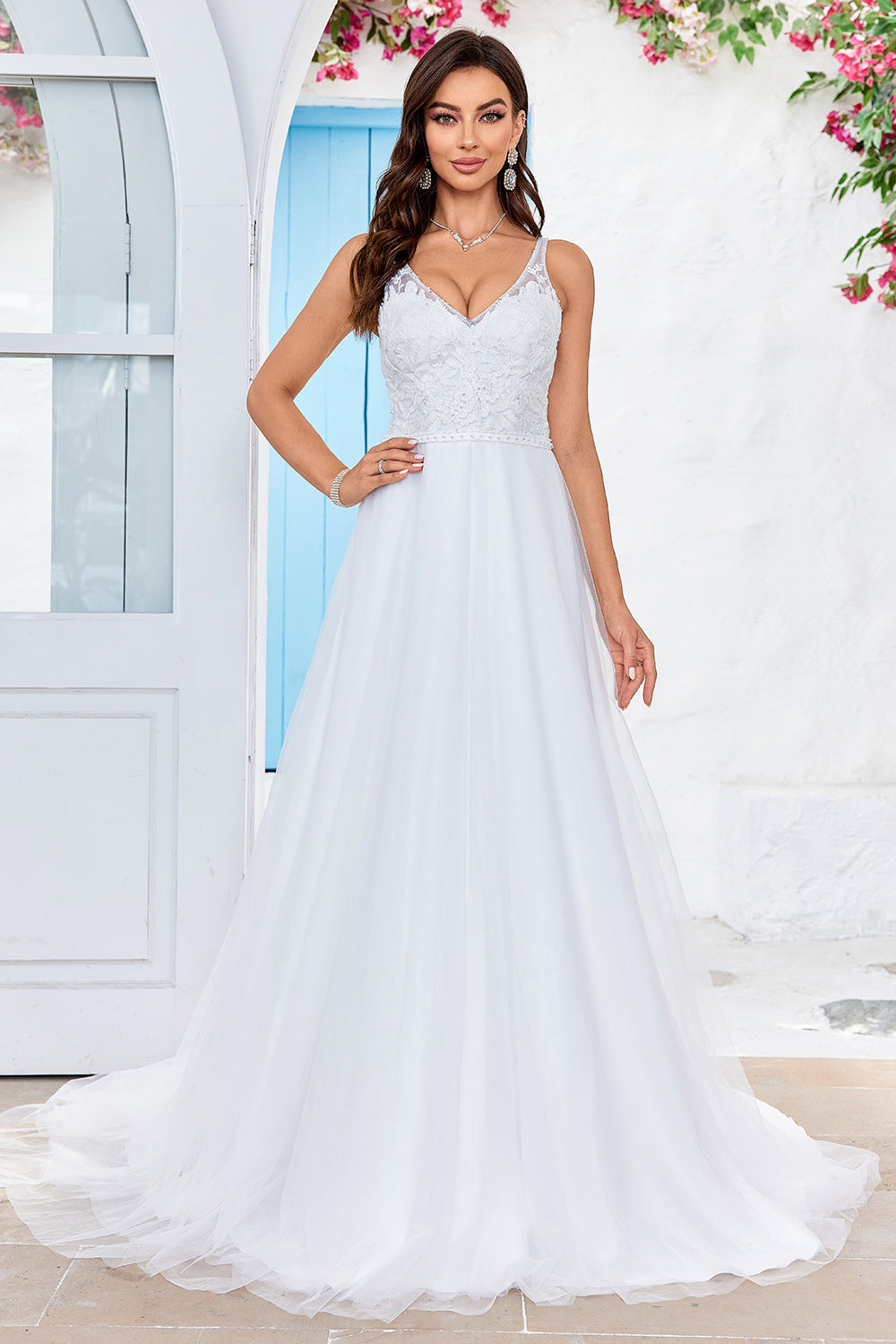 Avorio V-Neck Tulle Sweep Train A Line Abito da sposa con pizzo